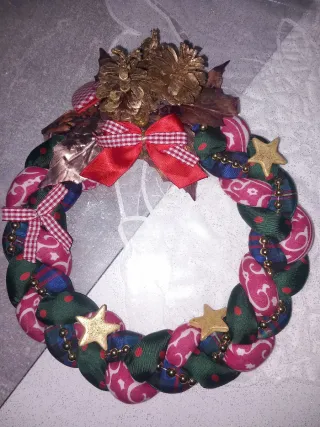 Due ghirlande fatte a mano