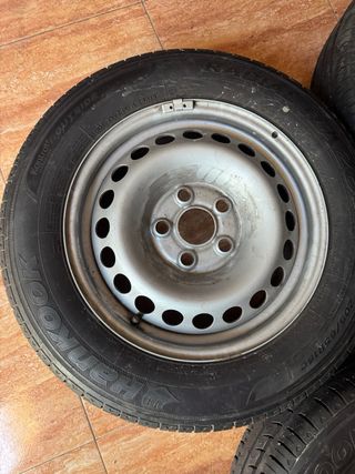 Llantas con neumáticos VW T5