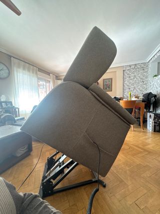 Sofá Elevador Articulable