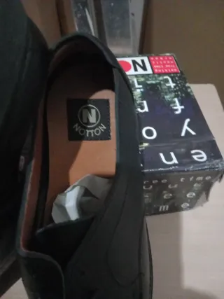 Zapatos de piel NOTTON negros