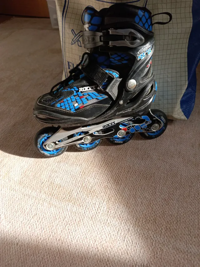 Patines Roces Talla 30-35. Regulable.