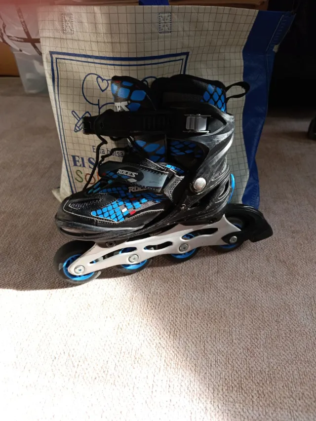 Patines Roces Talla 30-35. Regulable.