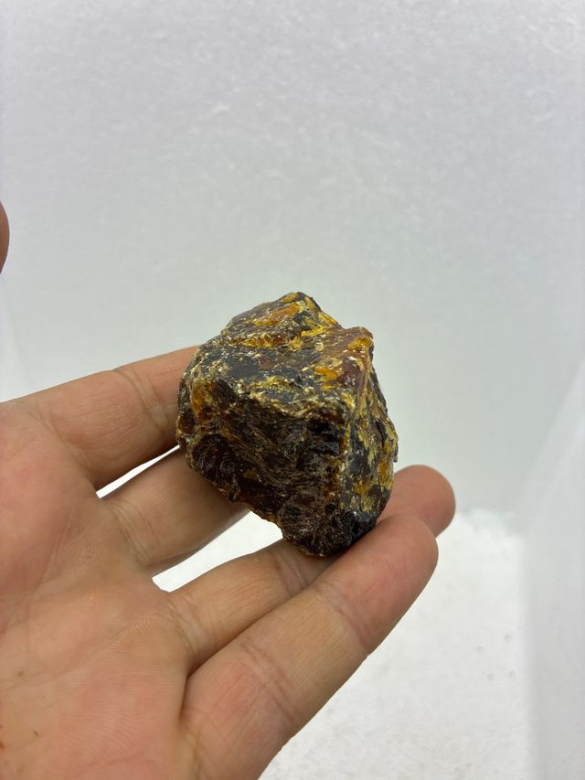 Ámbar natural en bruto