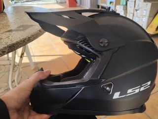 Casco Motocross LS2 Negro