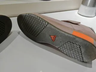 Zapatillas Adidas adiPower Mujer Talla 41. 5