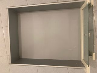 Cajones IKEA KOMPLEMENT frente de vidrio y tirador