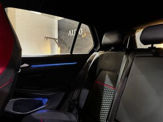 Volkswagen Golf GTI AKRAPOVIC