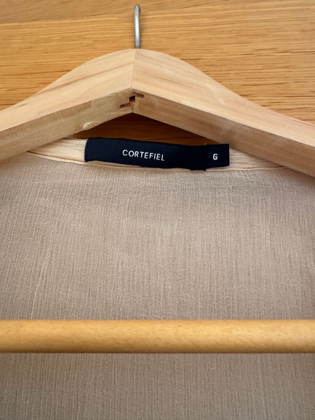 Conjunto Blusa,Top tirante y Falda