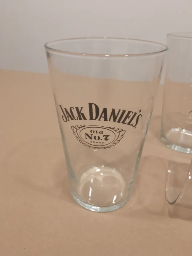 3 vasos Jack Daniel's
