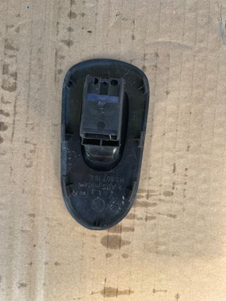 Mando Elevalunas Trasero Derecho