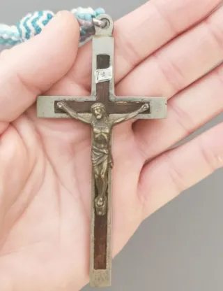 ANTIGUO CRUCIFIJO