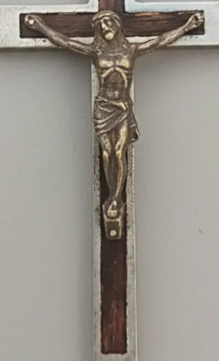 ANTIGUO CRUCIFIJO