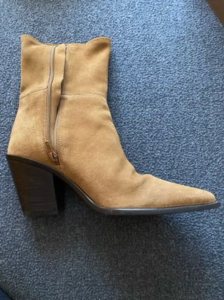 Botines piel Zara T.39 Tacón