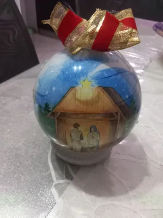 Palla Plexiglass Decorata A Mano