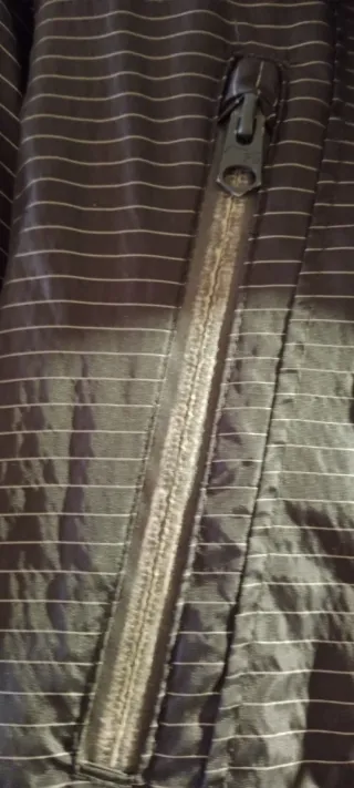 Chaqueta Pull and Bear Negra Hombre talla M