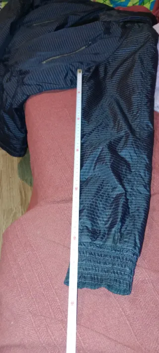 Chaqueta Pull and Bear Negra Hombre talla M