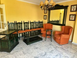 Conjunto salón madera verde