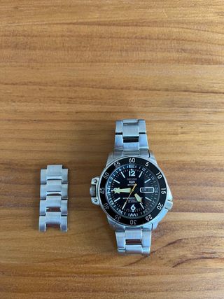 Reloj Seiko Atlas automático Negro