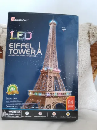 Puzzle 3D Torre Eiffel LED CubicFun
