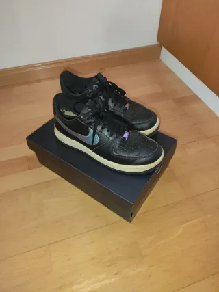 Nike Air Force 1 Negras Multicolor sin plantillas