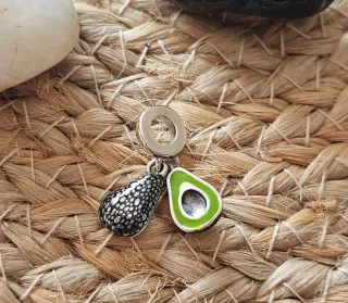 Charm Aguacate