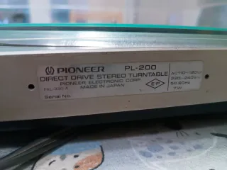 Tocadiscos Pioneer PL 200