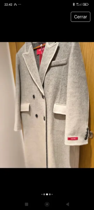 Abrigo de lana sin estrenar