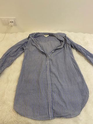 Camisa Rayas Azul y Blanca