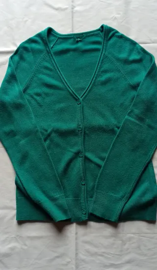 Rebeca de lana verde