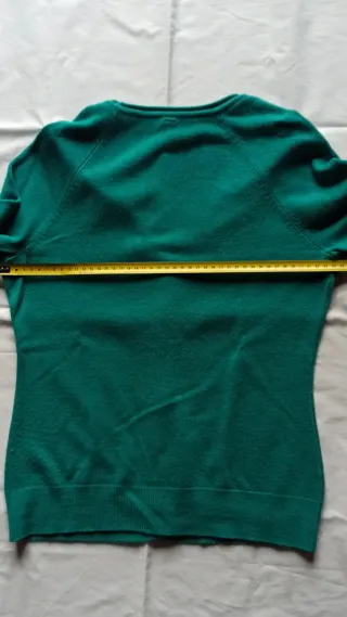 Rebeca de lana verde