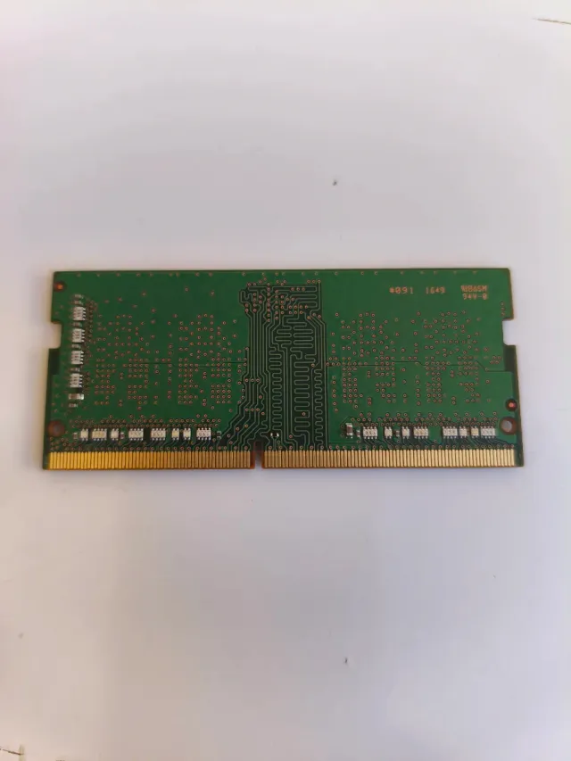 Memoria RAM Samsung DDR4 4GB PC4-2400T