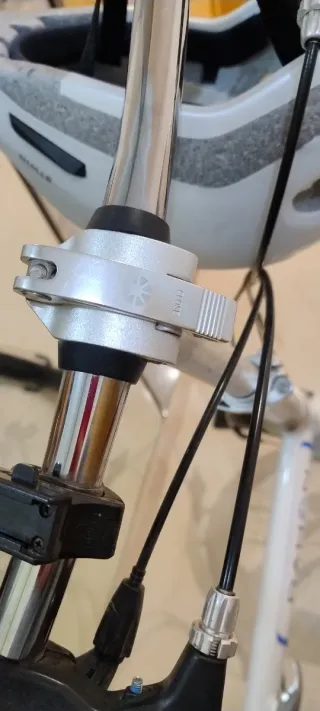 Bicicleta Plegable Dahon Vybe D7 Blanca