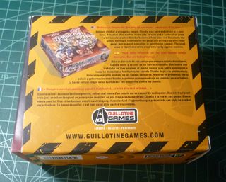 Lote de dos figuras Zombicide: Claudia y Patrick