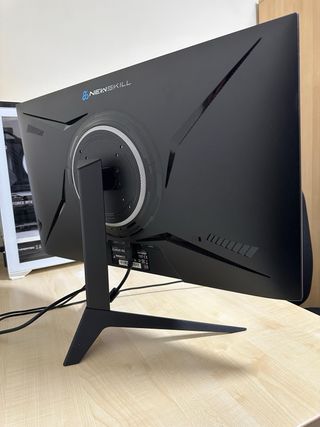 Pantalla Newskill Negra