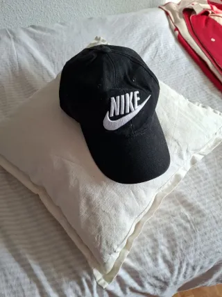 Gorra Nike Negra