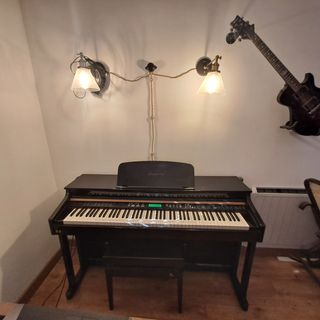 Piano Ringway TG-8826 Hammer Action