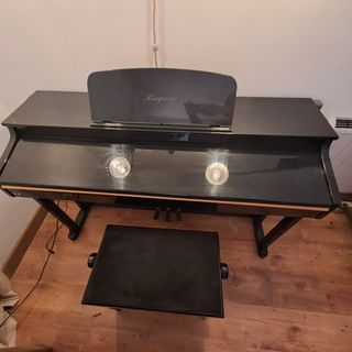 Piano Ringway TG-8826 Hammer Action