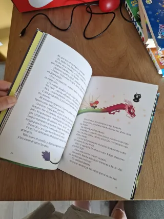 Princesas Dragón 2: El pantano de las sirenas (...