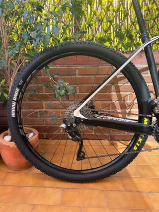 Bicicleta MTB Specialized Stumpjumper Rígida