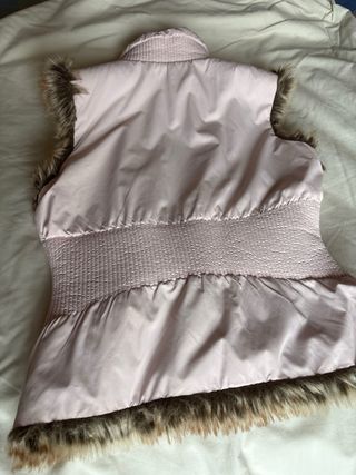 Chaleco rosa con pelo Talla 10