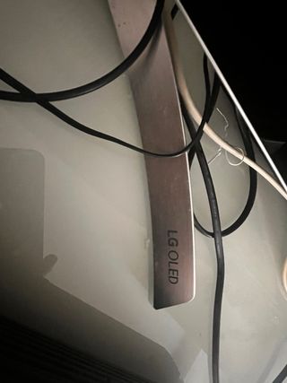 LG OLED55B7V 55 TV con base y mando