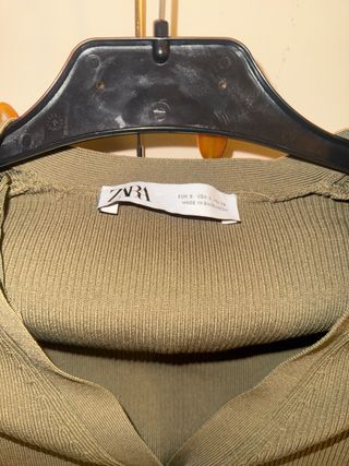 Conjunto Falda y Cárdigan Zara Verde Oliva