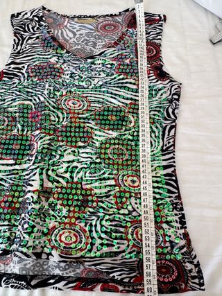 Camiseta sin mangas con lentejuelas