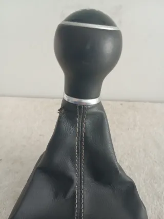 Pomo cambio Seat Ibiza KJ