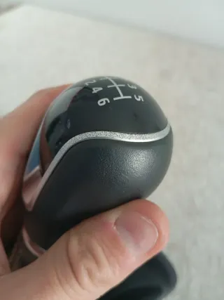 Pomo cambio Seat Ibiza KJ