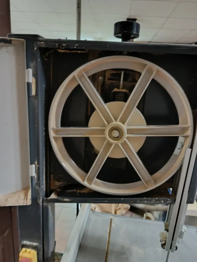 Sierra de cinta Holzstar HBS 351-2