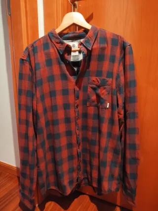 Camisa cuadros roja y negra