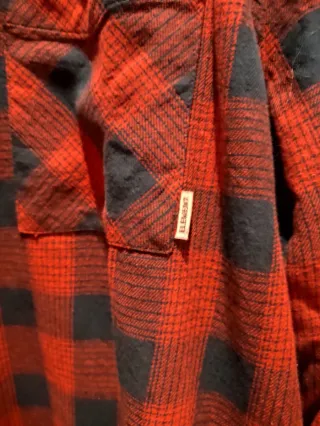 Camisa cuadros roja y negra