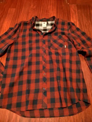 Camisa cuadros roja y negra