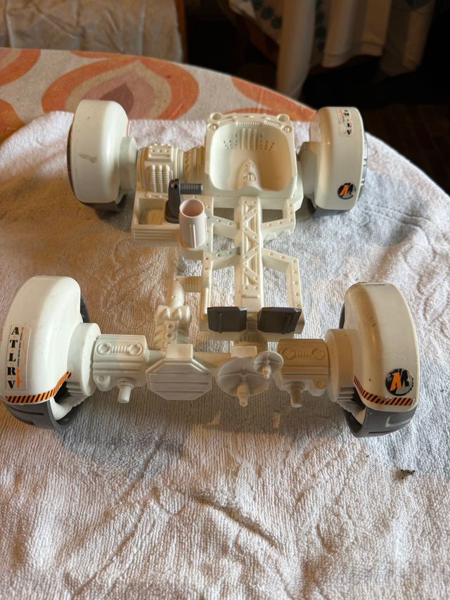 Coche Lunar Action Man